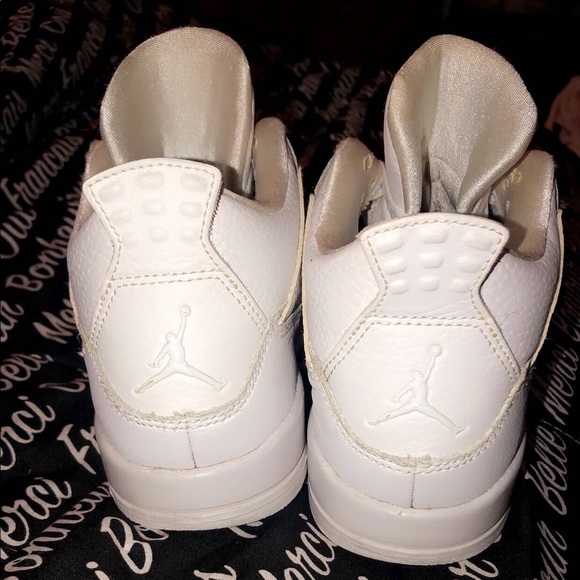 Jordan 4 pure platinum - Picture 5 of 6